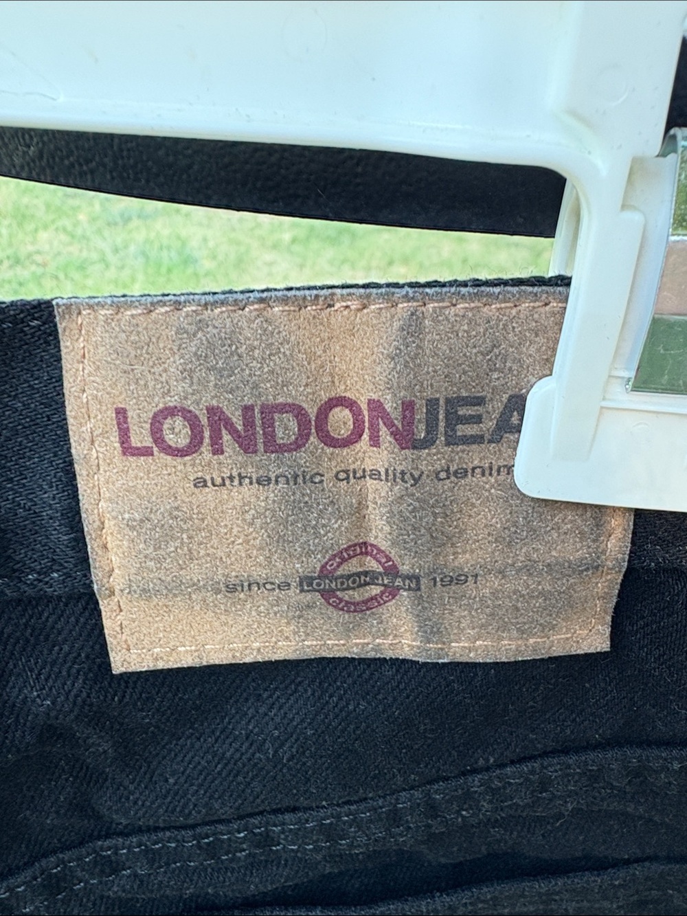 LONDONJEAN Black Women's Denim Jean Shorts - Picture 6 of 10